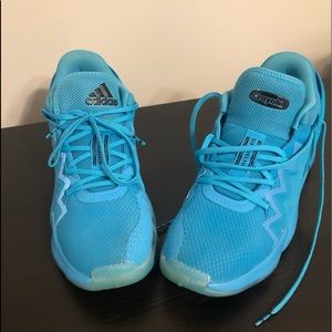 Pre-owned Donavan Mitchell basketball shoe